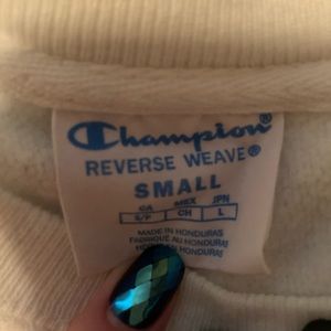Champion crew neck SMALL